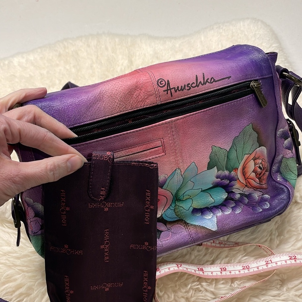 Anuschka Floral Purple Handbag and Wallet Set with bag charm and eyeglass pouch - Picture 7 of 14